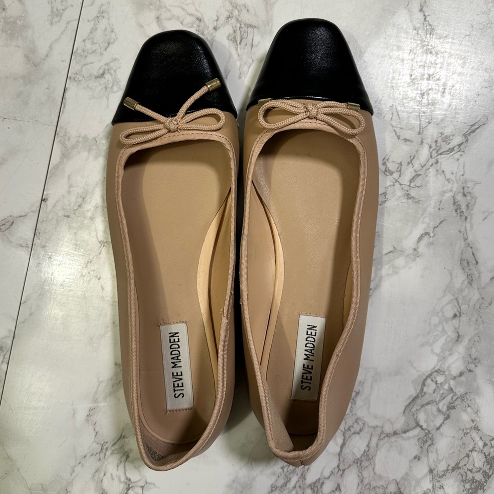 Steve Madden Two-Tone Ballet Flats